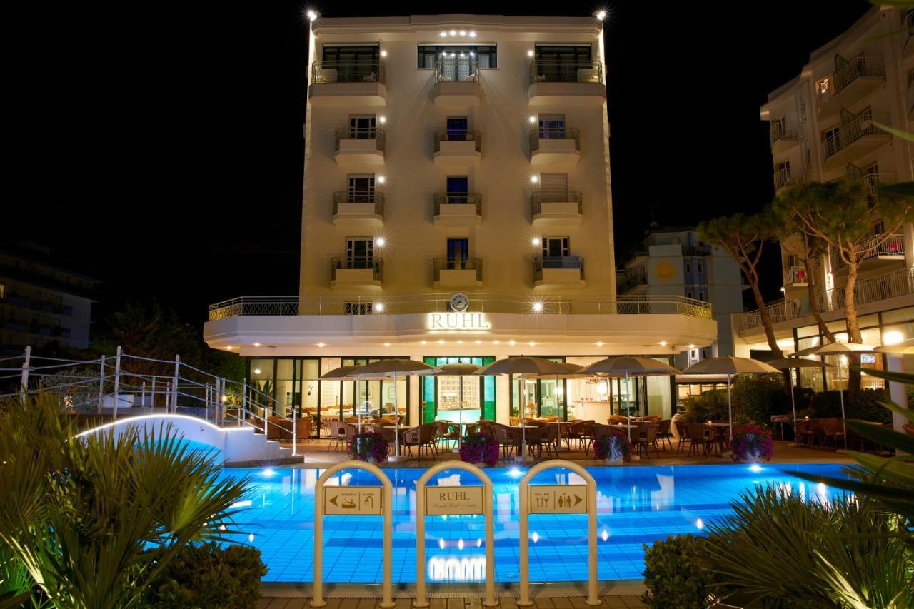 Ruhl Beach Hotel & Suites Lido di Jesolo Bagian luar foto