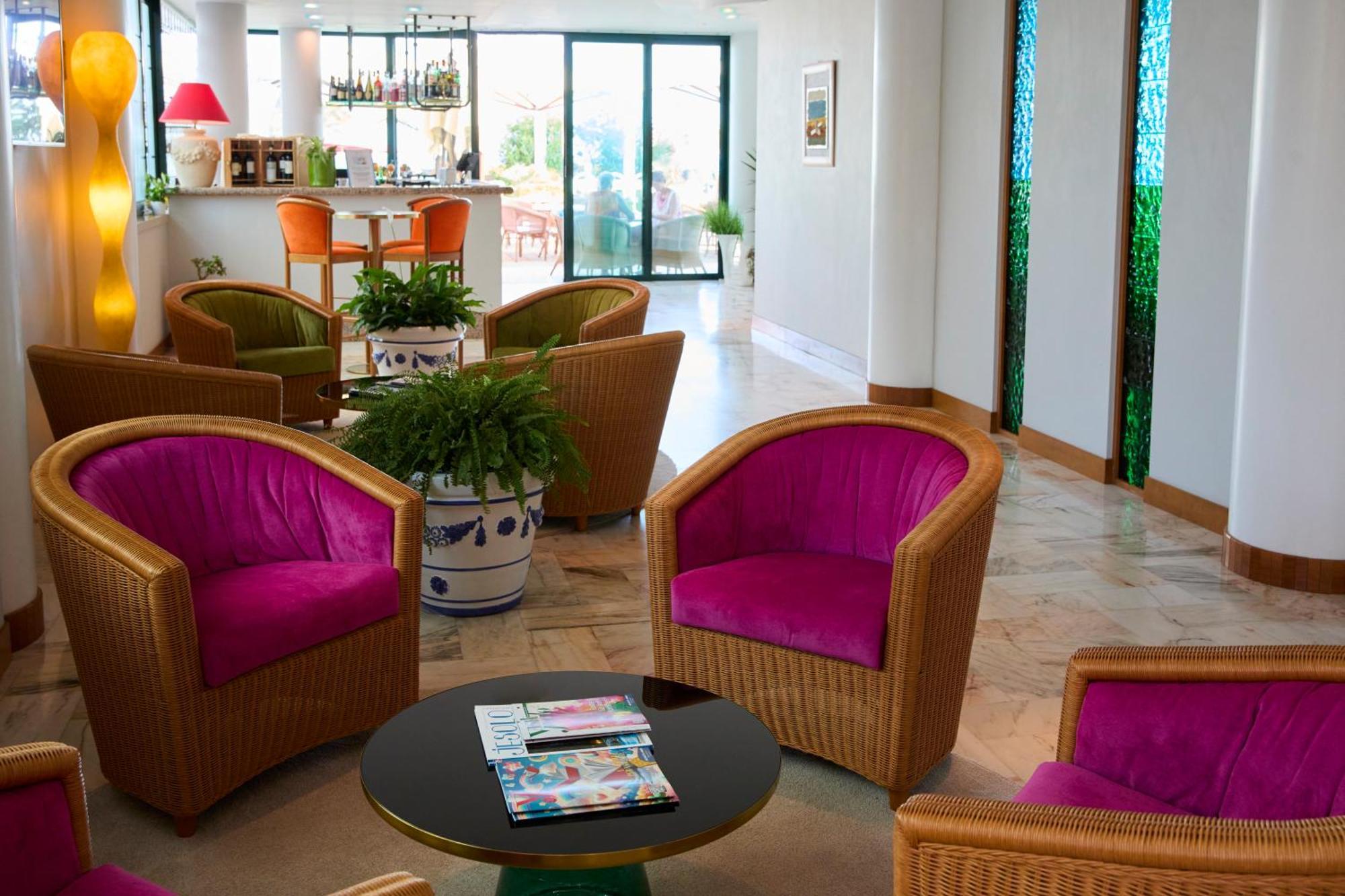 Ruhl Beach Hotel & Suites Lido di Jesolo Bagian luar foto