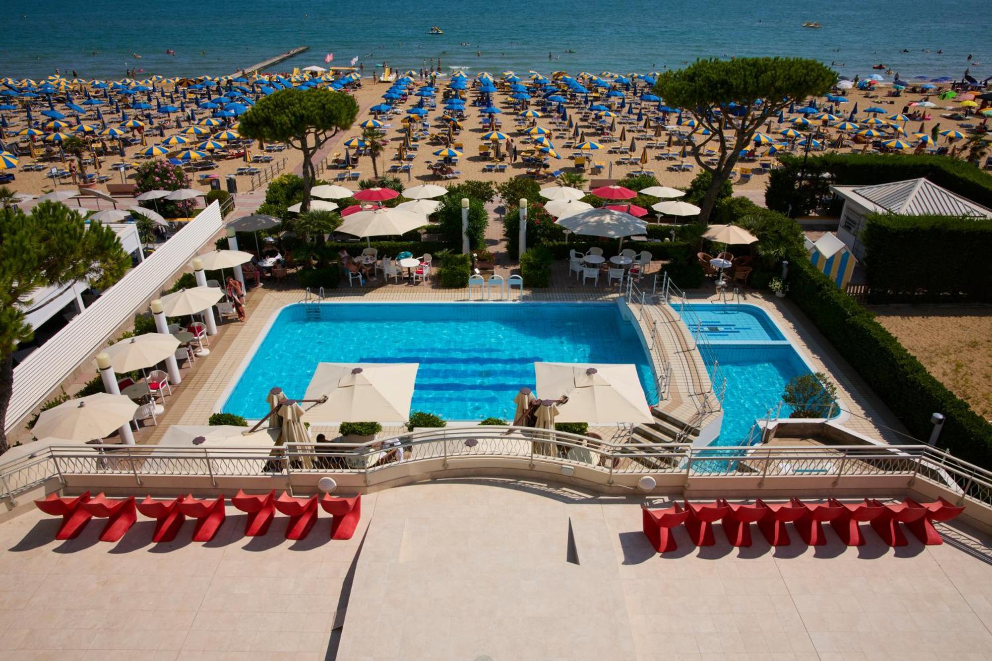 Ruhl Beach Hotel & Suites Lido di Jesolo Bagian luar foto